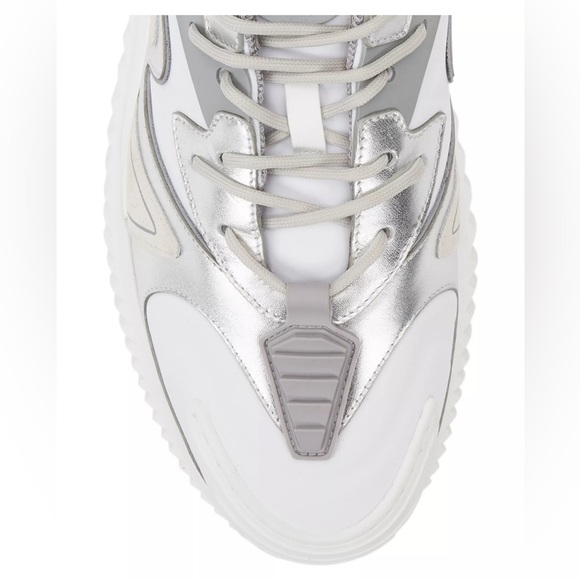 VALENTINO GARAVANI Wade Runner Sneakers - Picture 4 of 15